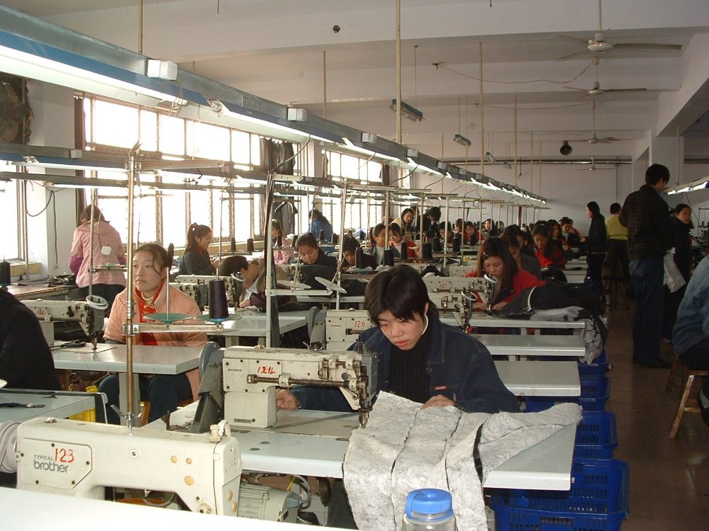 Trabajadoras en un taller de producción