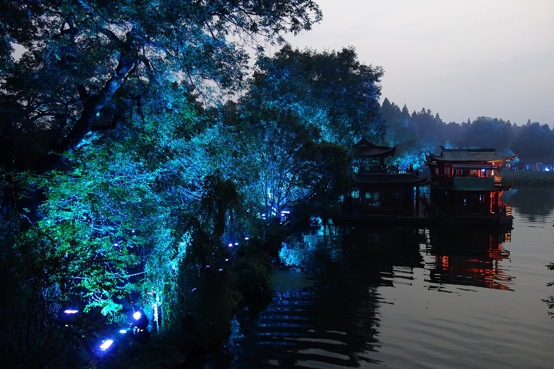 Lago del Oeste de noche, Hangzhou