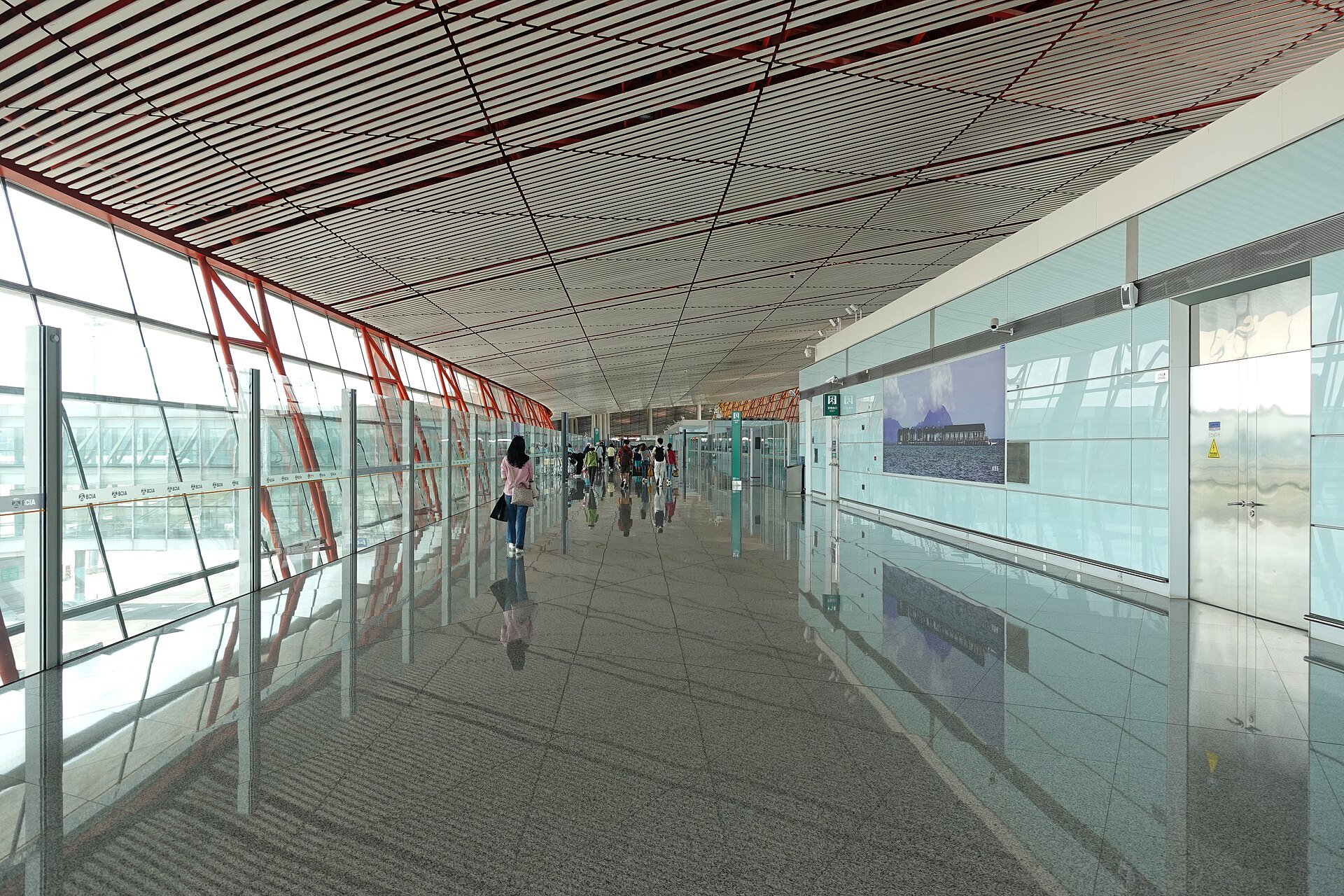 Zona de llegadas internacionales de la Terminal 3 del aeropuerto de Pekín-Capital